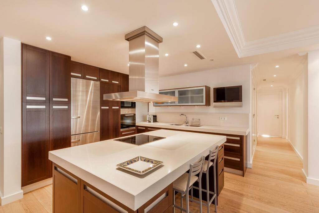 מארבלה Bright Elegant 3Bdr Apartment In Puerto Banus מראה חיצוני תמונה